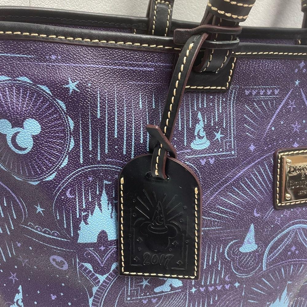 Disney Dooney & Bourke 2017 Fantasia Sorcerer Mickey Mouse Tote Bag Purse Purple - Picture 5 of 13